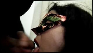 Watch the video about Ma Bouche ce prend des Coups de bite par mon qui Gicle dans ma Gorge