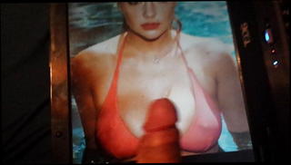 Video 1183077201: kate upton, blows fat load, fat gay