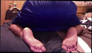 Video 1569093083: chubby gay solo, chubby fart, feet farts, chubby male solo, chubby gay amateur, short fart, european male solo