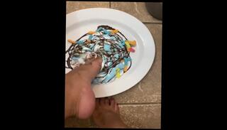 Video 1569666413: feet foot soles, feet foot play, solo female feet, soles amateur foot, yummy feet, feet creamed