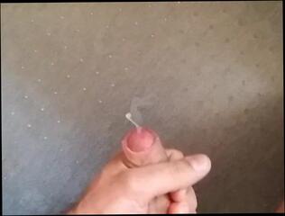 Video 190405001: gay man cumshot, cumshot slow