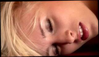 Video 45669101: blonde babe fingering, fingering straight