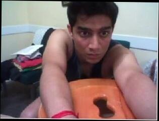 Video 125767401: straight guys feet, gay guys feet, gay man feet, webcam feet, military feet, muscle feet, feet outdoors, muscular straight guy