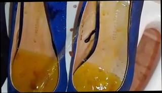 Video 409113401: heels pissing, amateur gay, cummy, gay hd