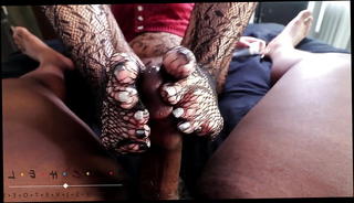 Video 1570974391: toe pantyhose foot job, nylon pantyhose foot job, feet foot job pantyhose, nylon soles feet pantyhose, straight foot
