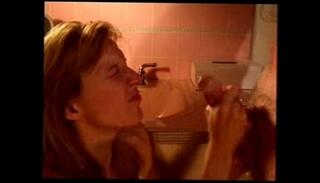 Video 4057015: bathroom handjob, slut, amateur