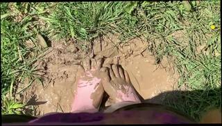 Video 1566333613: foot fetish feet, foot fetish solo, dirty feet foot, amateur foot fetish, solo female feet, mud fetish, nice feet