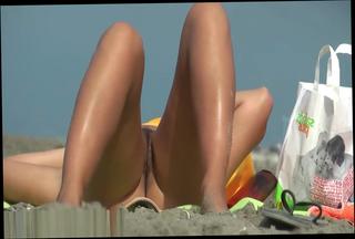 Video 840203904: nudist chicks