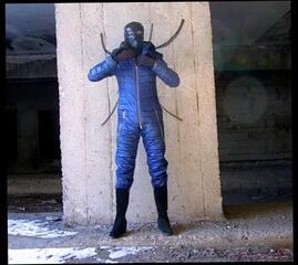 Video 1100572801: gay crossdresser, gay locker