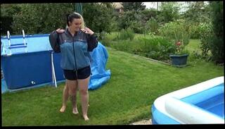 Video 387039825: girl nylon, wet nylon, nylon play