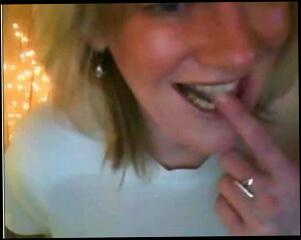 Video 116875101: milf wanking cock, webcam shemale