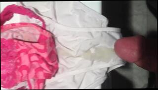 Video 100105301: gay man cum, gf panties