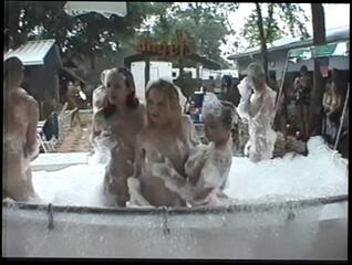 Video 21692704: two nudist