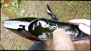 Video 1184205801: pump piss, pumping wife, pissing black gay, high heeled classic pump