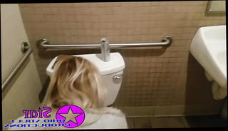 Video 815629101: sucking fucking starring, kissing homemade, teen kissing, kissing straight, homemade bathroom