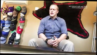 Video 1118829201: gay feet worship, worship bosses feet, bdsm feet, feet mouth, hard cum shot