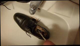 Video 262281501: gay men pissing, gay man pissing, piss shoes, dress pissing, pissing hd