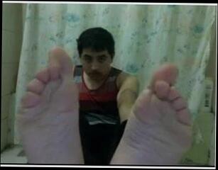 Video 118491301: webcam male feet, straight male feet, gay male feet, gay man feet