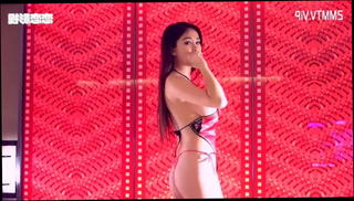 Watch the video about Beautiful Chinese Model Yi Yang