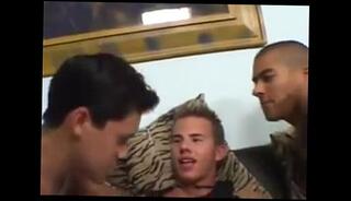 Video 433731345: bareback threesome, anal deep throat gangbang, gay gangbang porn, gay porn kissing, anal masturbation porn