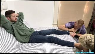 Video 1620454651: fetish feet worship, bdsm bondage fetish, gay feet worship, foot worship, worship threesome, chubby feet, chubby fat gay, worship hd