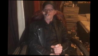 Video 1357489045: amateur gay masturbation, smoking cigar masturbe, leather masturbation