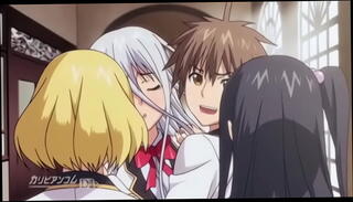 Watch the video about Albina recibiendo anal