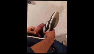 Video 1595791073: nylon feet fetish, nylon feet cum, male feet fetish, solo nylons, solo handjob cum, solo handjob cumshot, solo amateur cum, smoking amateur solo, feet fisting, inside nylon, sport fetish, college feet