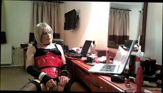 Video 237347301: little butt plug, man gay