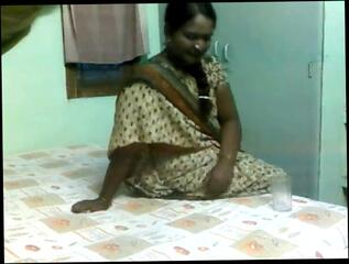 Video 27311104: mature indian aunty, drilling mature