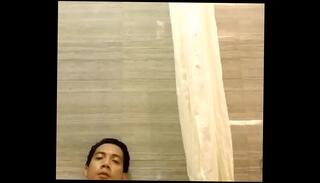 Video 975815705: latino gay masturbates, bath masturbation