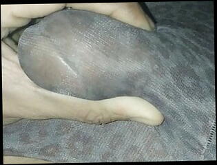 Video 1575283951: open pantyhose, pantyhose legs, man gay