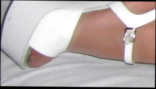 Video 1224119001: lady bitch, straight