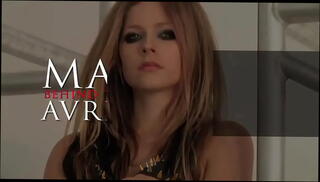 Video 1657442245: avril lavigne