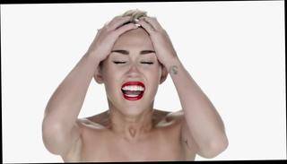 Video 259314804: miley cyrus, wrecking ball