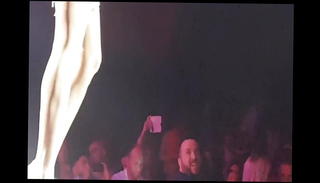 Video 1179195001: mom leggings, legs straight