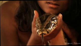 Video 27374104: indian gal, hot gal