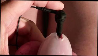 Video 983705301: wearing cage, urethral sounding, gay man sounding, gay hd