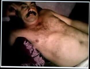 Video 157503201: gay big bear