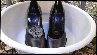 Video 510591901: wife pissing, high heels pissing, piss shoes, amateur gay, gay hd