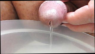 Video 1511966601: pee gay, cock pee, asian pee, man peeing, small pee