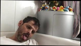 Video 1571099971: piss gay, pissing clothed