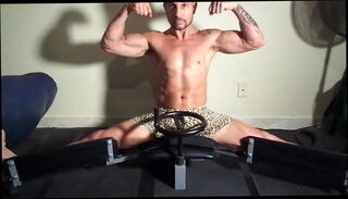 Video 1326192755: machine stretched, ripped