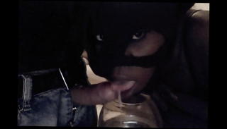 Watch the video about Chienne de pompeuse