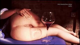 Video 962518655: belly inflation