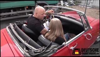 Watch the video about Per Anhalter unterwegs