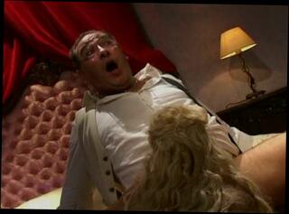 Video 32615604: roberto malone