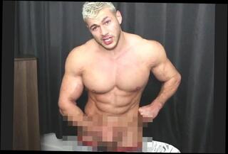 Video 217296901: quick pump, pumped hard, gay hunk masturbating, masturbating muscle hunk, muscular gay hunk