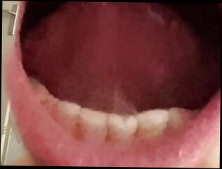 Video 1566765751: sexy naked women, sexy naked straight, women kissing, big women naked, car kissing, naked funny, european women