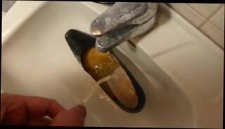 Video 311200601: high heels pissing, piss shoes, gay shoe, man gay, gay hd